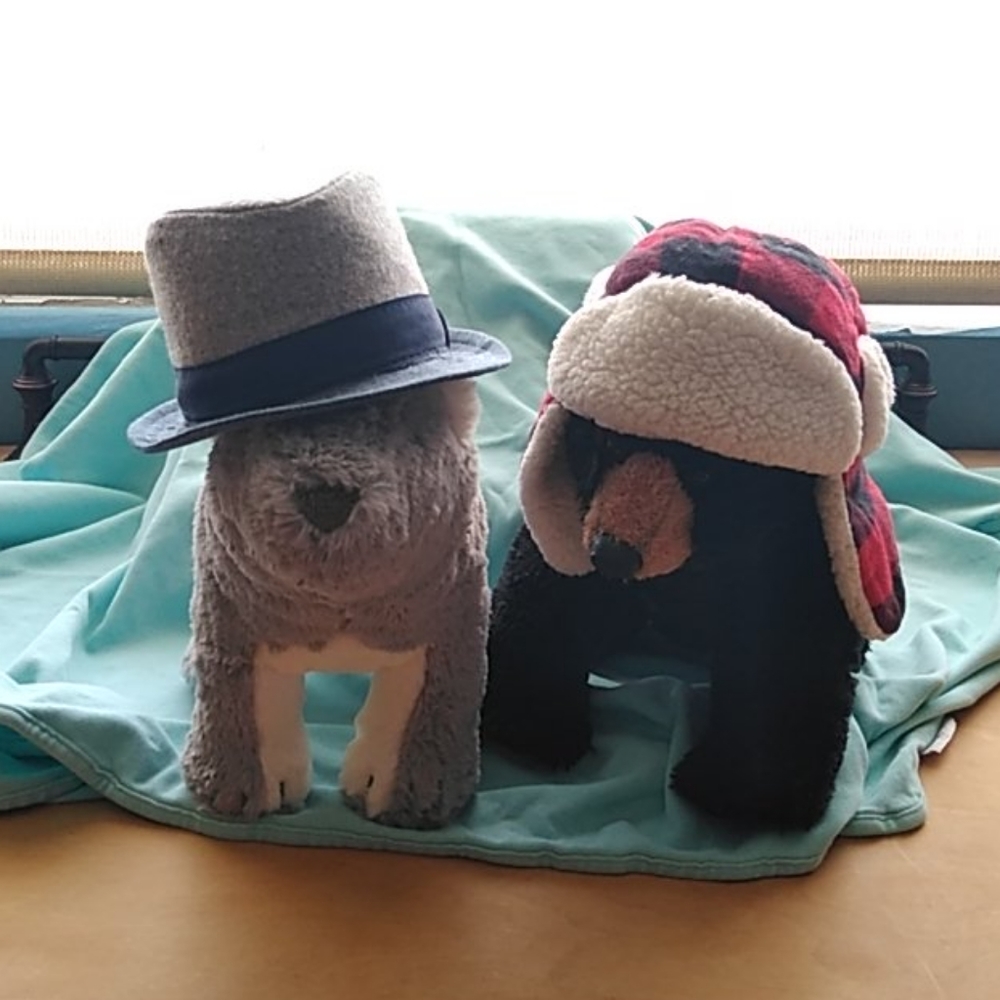 Kids hats 0-3 months
